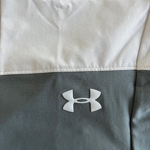Under Armour Vest Dark Grey and Light Grey - Picture 3 of 4